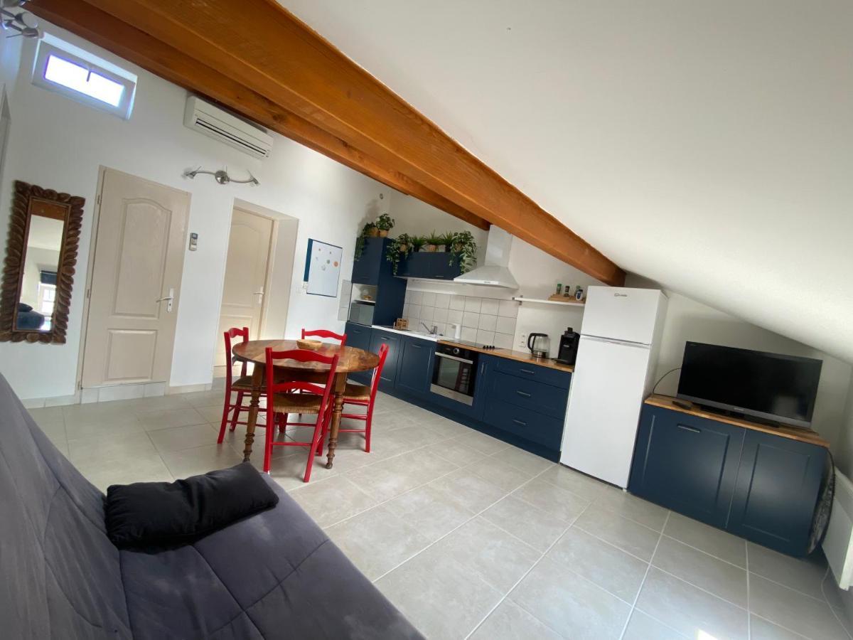 Appartement Climatise Au Pied Du Mont Ventoux Malemort-du-Comtat Luaran gambar